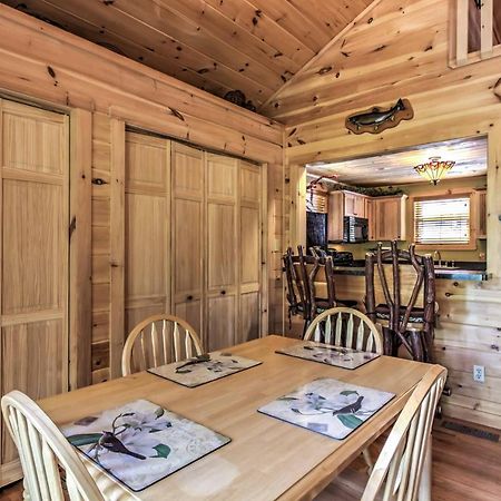 Private Sevierville Cabin With Mountain Views And Loft Εξωτερικό φωτογραφία